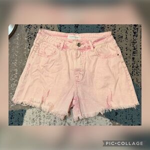 NWOT women’s Risen brand Pink Acid Wash Distressed Denim Shorts